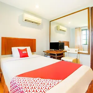 Oyo 89479 New Hope Hotel Tanjung Bungah (Penang)